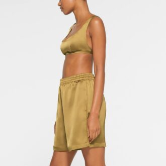 skims sportliche satin loose short 2 330x330 - SKIMS SPORTLICHE SATIN-LOOSE-SHORT