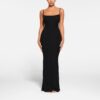 SOFT LOUNGE PETITE LANGES SLIP-KLEID