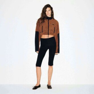 teddy kurze jacke mit trichterkragen 2 1 330x330 - Teddy-Kurze Jacke mit Trichterkragen