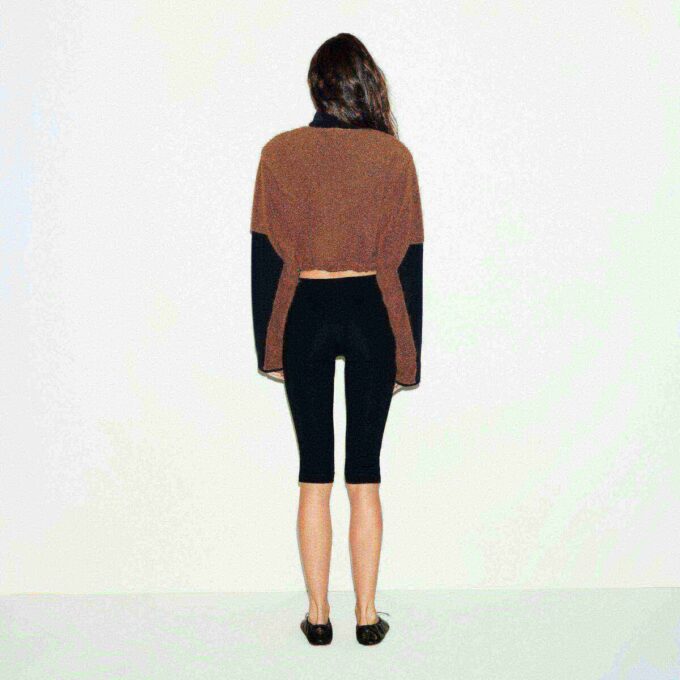 Teddy-Kurze Jacke mit Trichterkragen Teddy-Kurze Jacke mit Trichterkragen