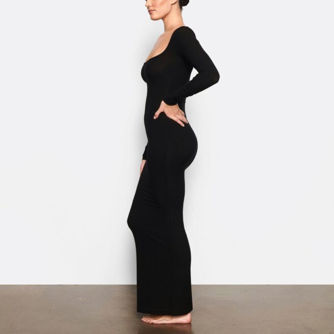 Weiches Lounge-Kleid mit langen Ärmeln