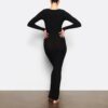 Weiches Lounge-Kleid mit langen Ärmeln